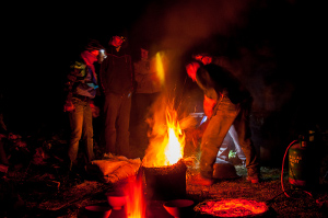 Wypał ceramiki techniką raku, Czarne - Beskid Niski, sierpień 2013.